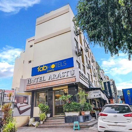 Fabhotel Arastu Nampally Hyderabad Esterno foto